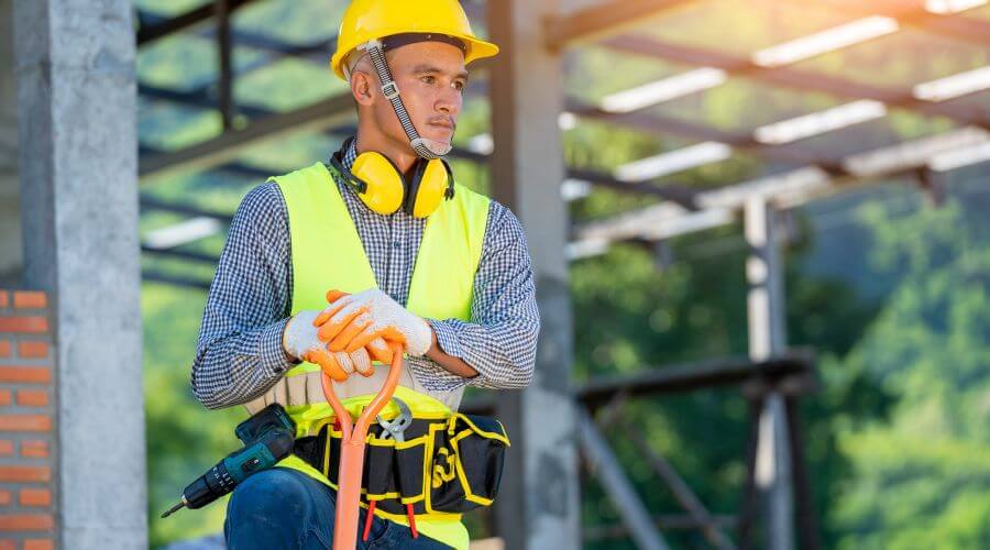 Professional gutter cleaning in Hazel Crest, IL
